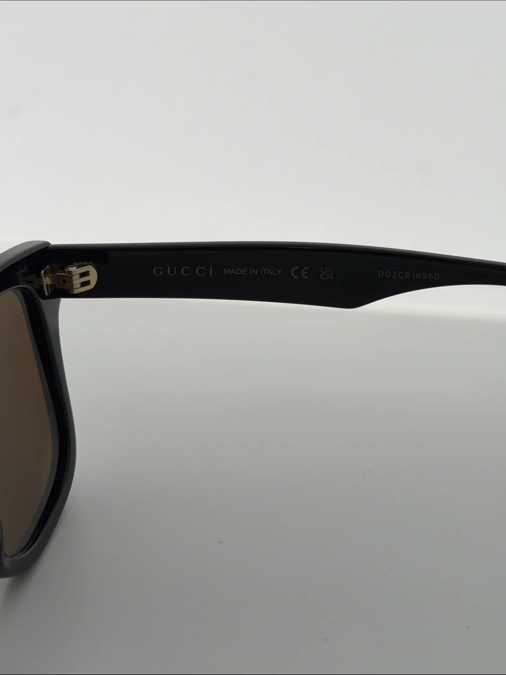 Gucci Black Sunglasses with Brown Lenses and Velvet Case